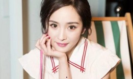 杨幂鹿晗最新爆料图片,甜蜜互动引粉丝热议！